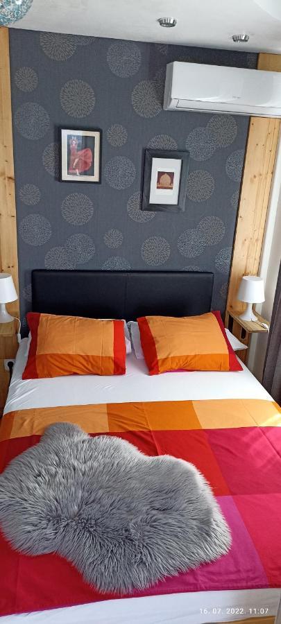 Apartment Travel Hub *** Varaždin Екстериор снимка