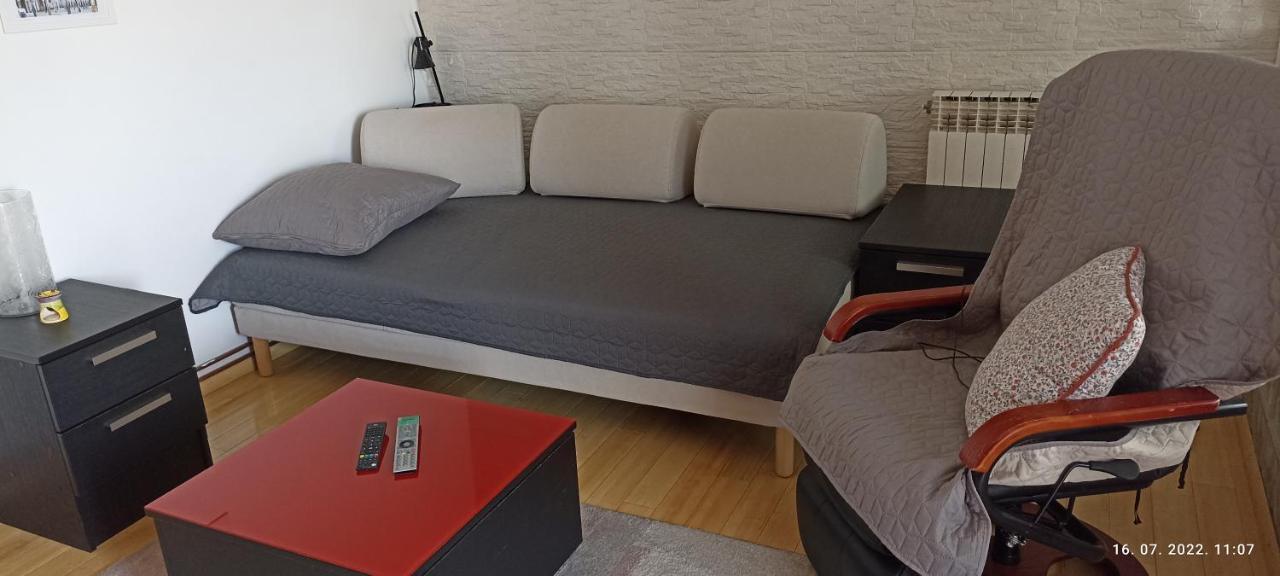 Apartment Travel Hub *** Varaždin Екстериор снимка